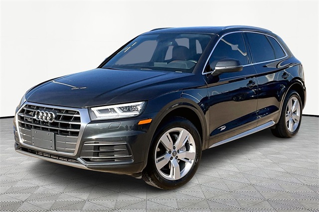 2018 Audi Q5 Premium Plus's photo