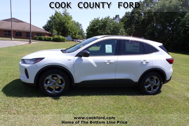 2025 Ford Escape ST-Line photo 4
