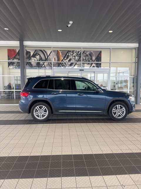 2021 Mercedes-Benz GLB Base