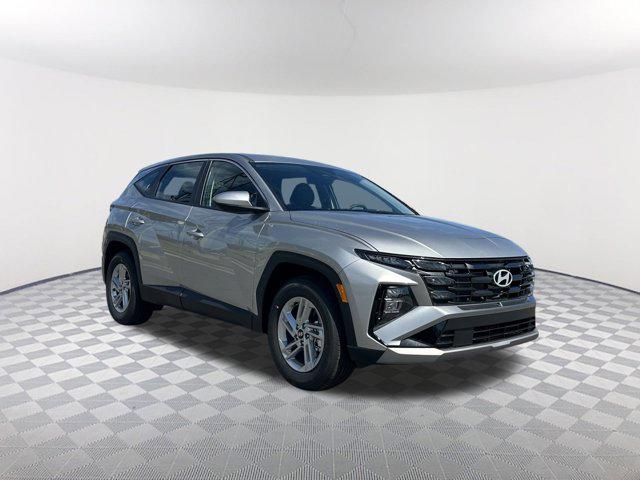 2026 Hyundai Tucson SE photo 3