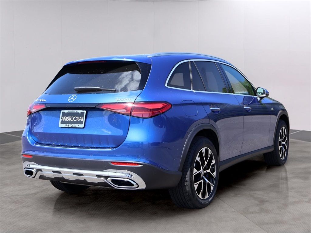 2025 Mercedes Benz GLC 350e 4MATIC photo 4