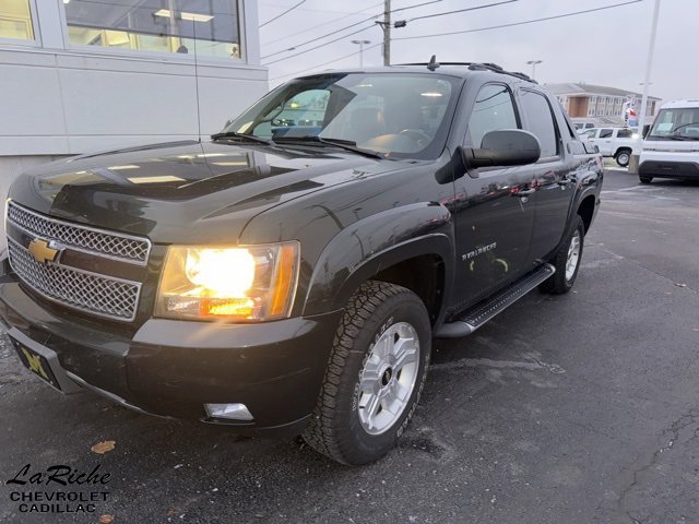 2013 Chevrolet Avalanche LT's photo