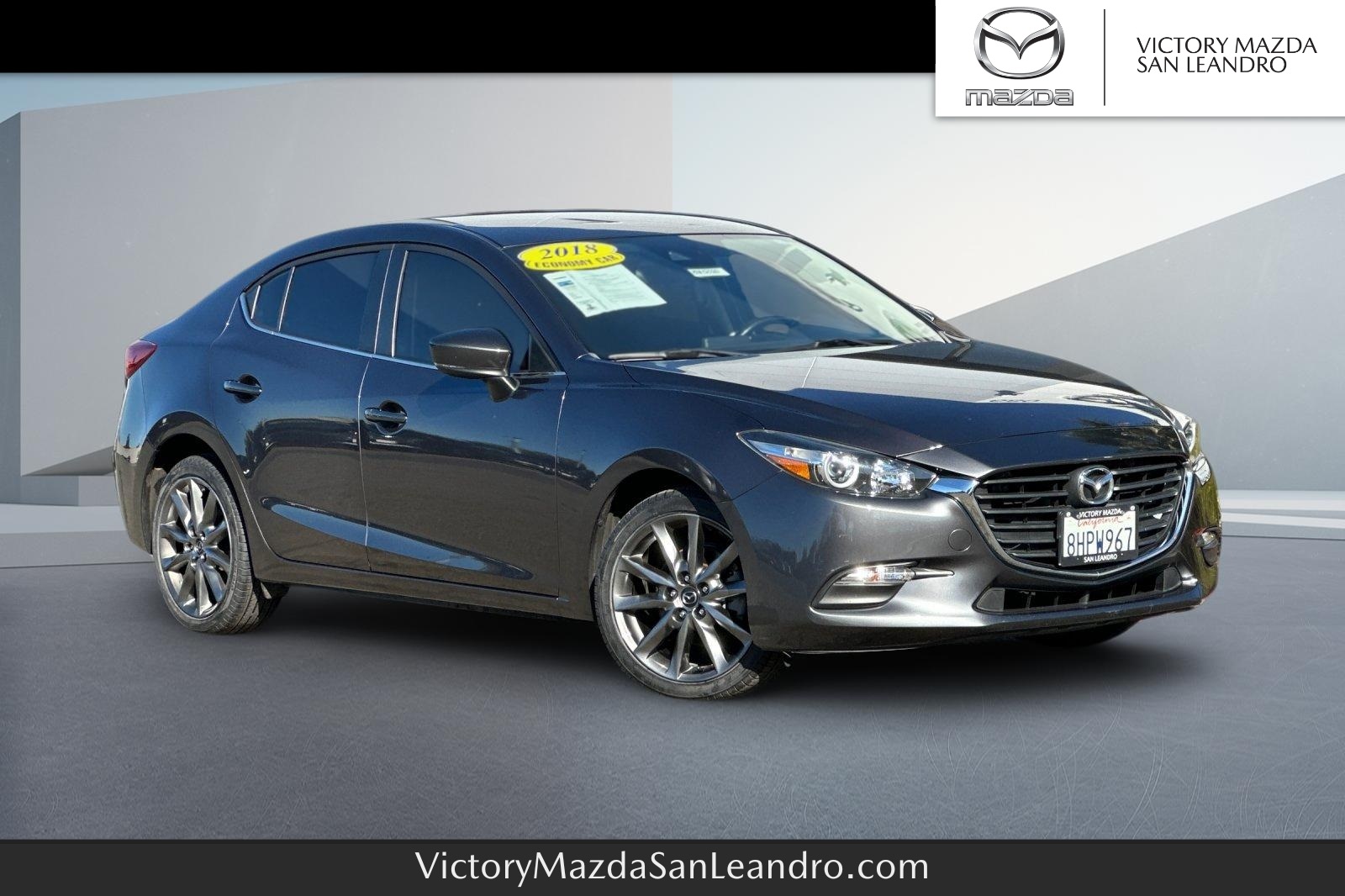 2018 Mazda Mazda3 Touring's photo