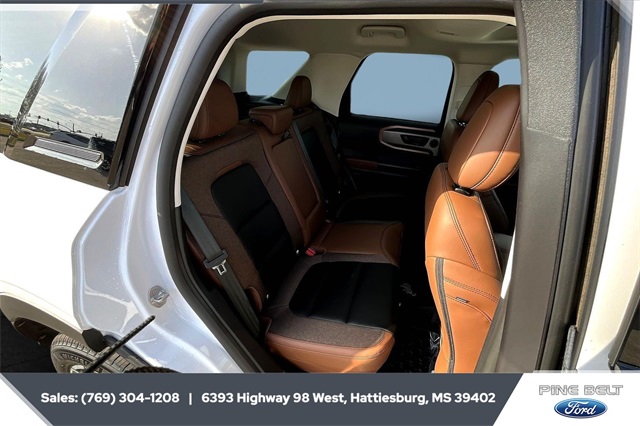 2025 Ford Bronco Sport Outer Banks photo 7