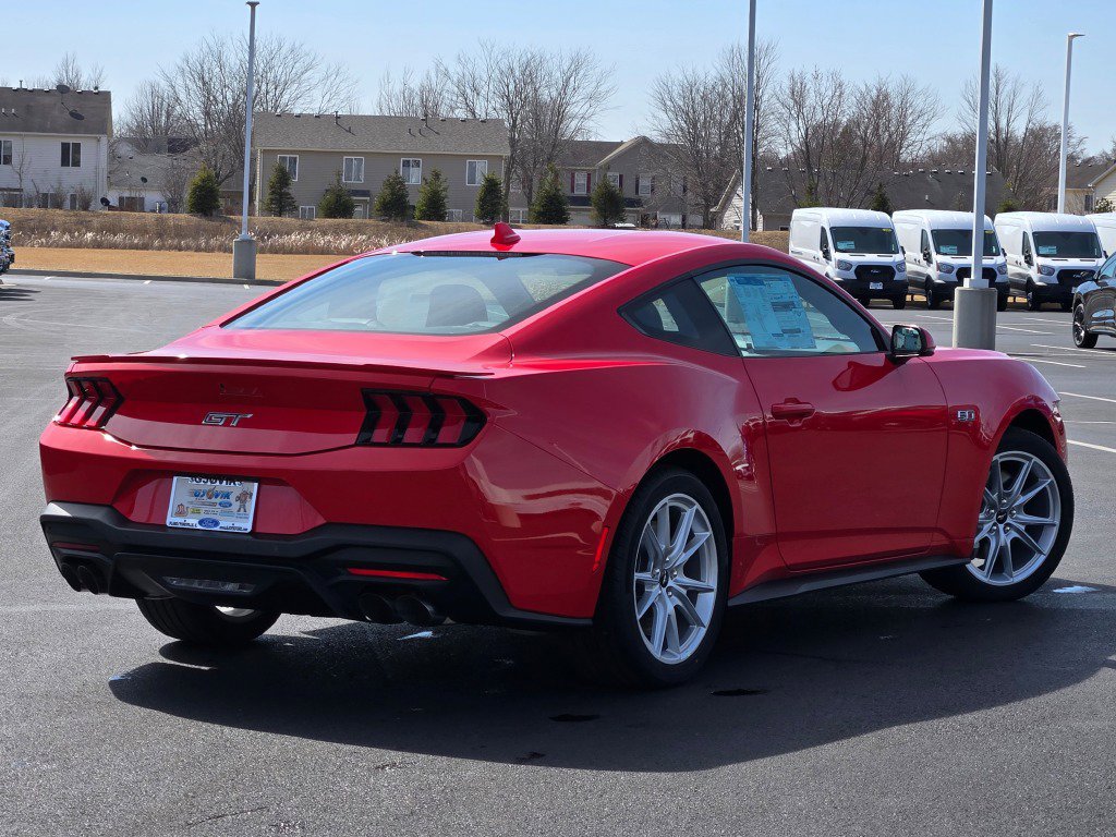 2025 Ford Mustang GT Premium photo 8