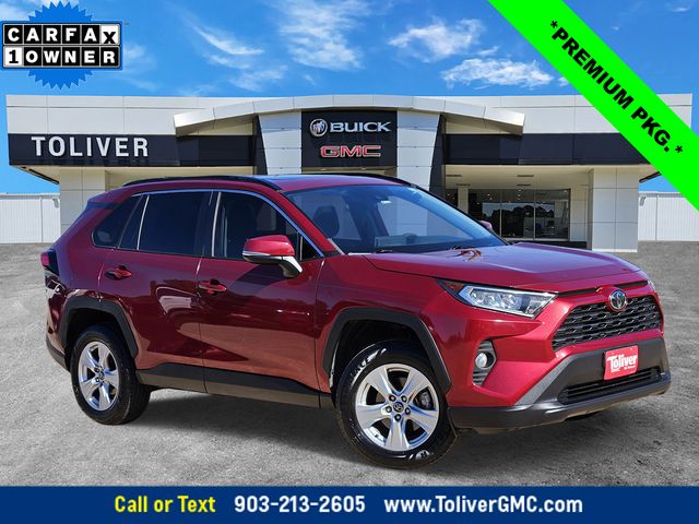 2020 Toyota RAV4 XLE