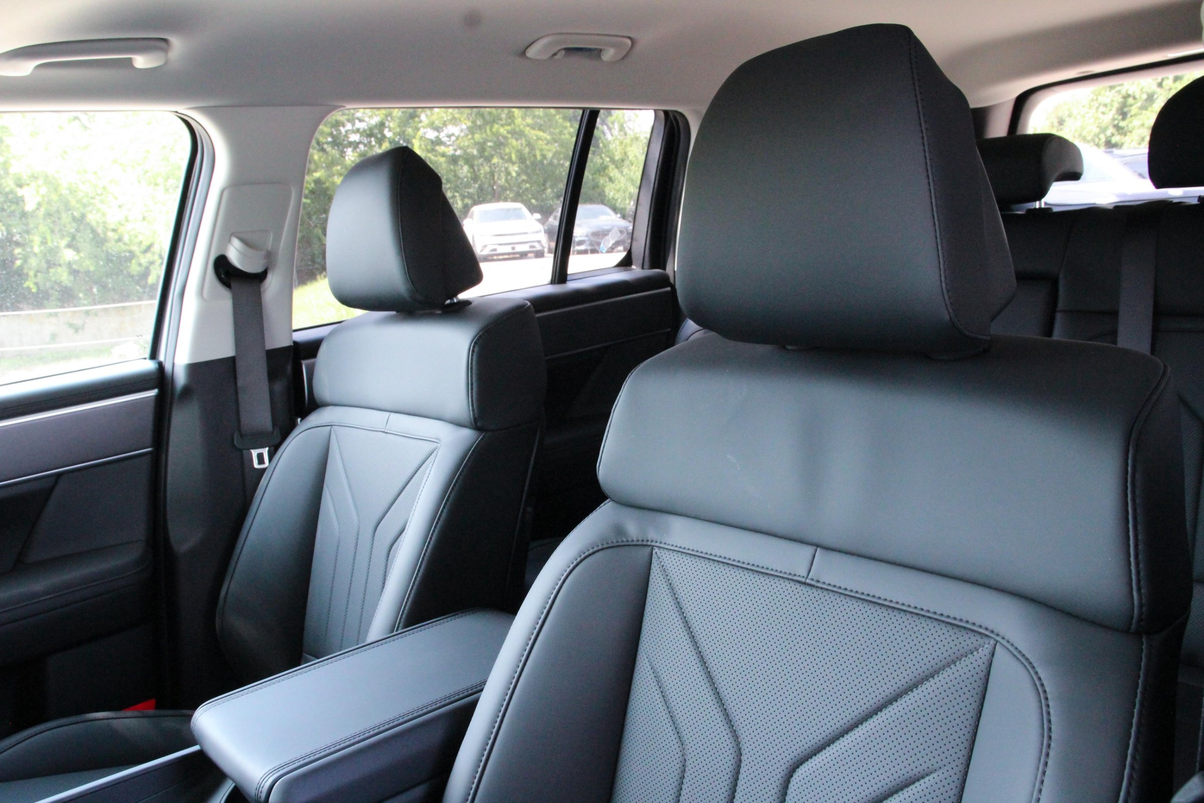 2026 Hyundai Santa Fe SEL photo 7