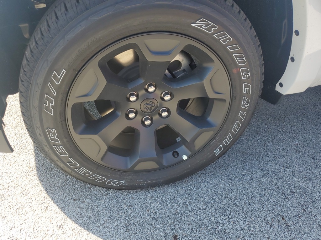 2025 Ram 1500 Big Horn Lone Star photo 4