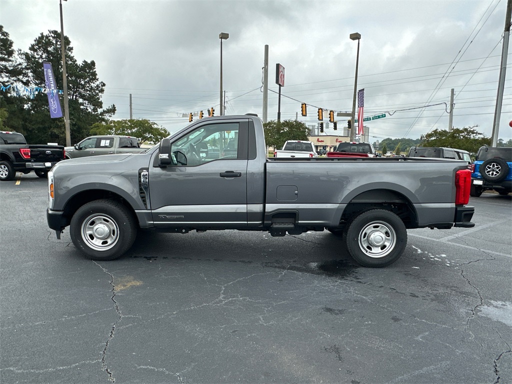 2024 Ford F-350 XL photo 6