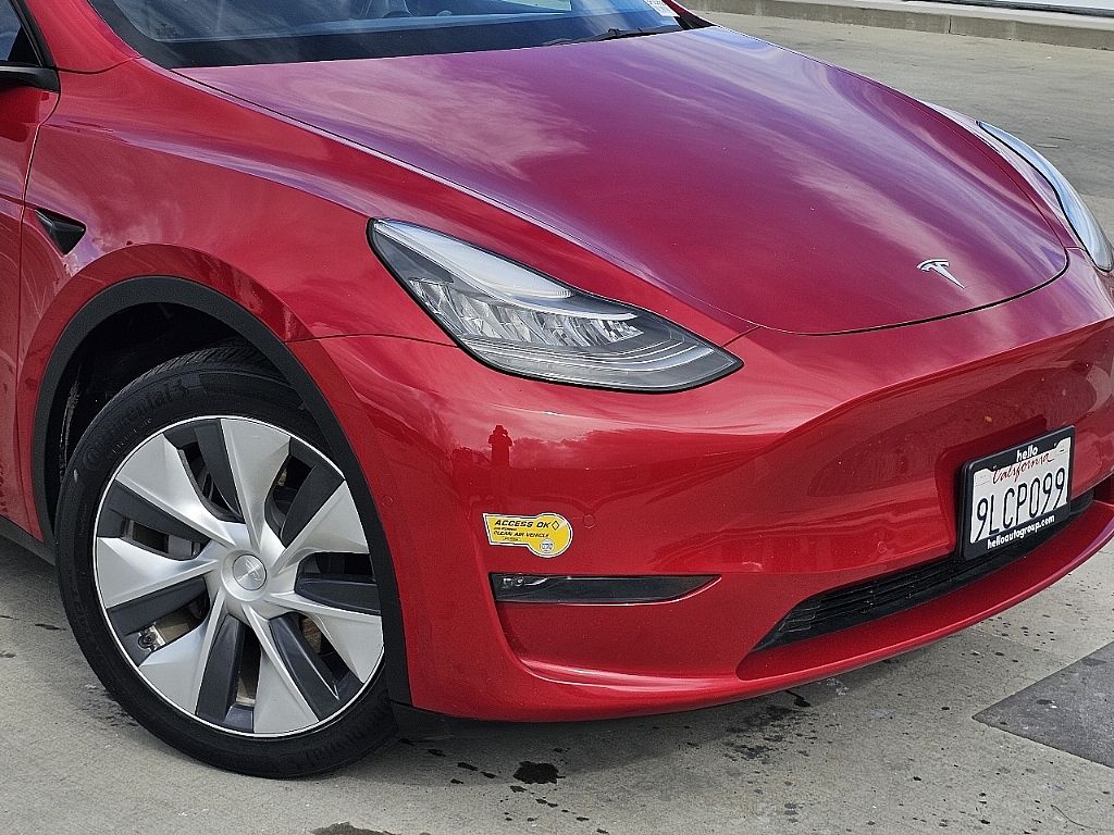 2021 Tesla Model Y Long Range photo 4