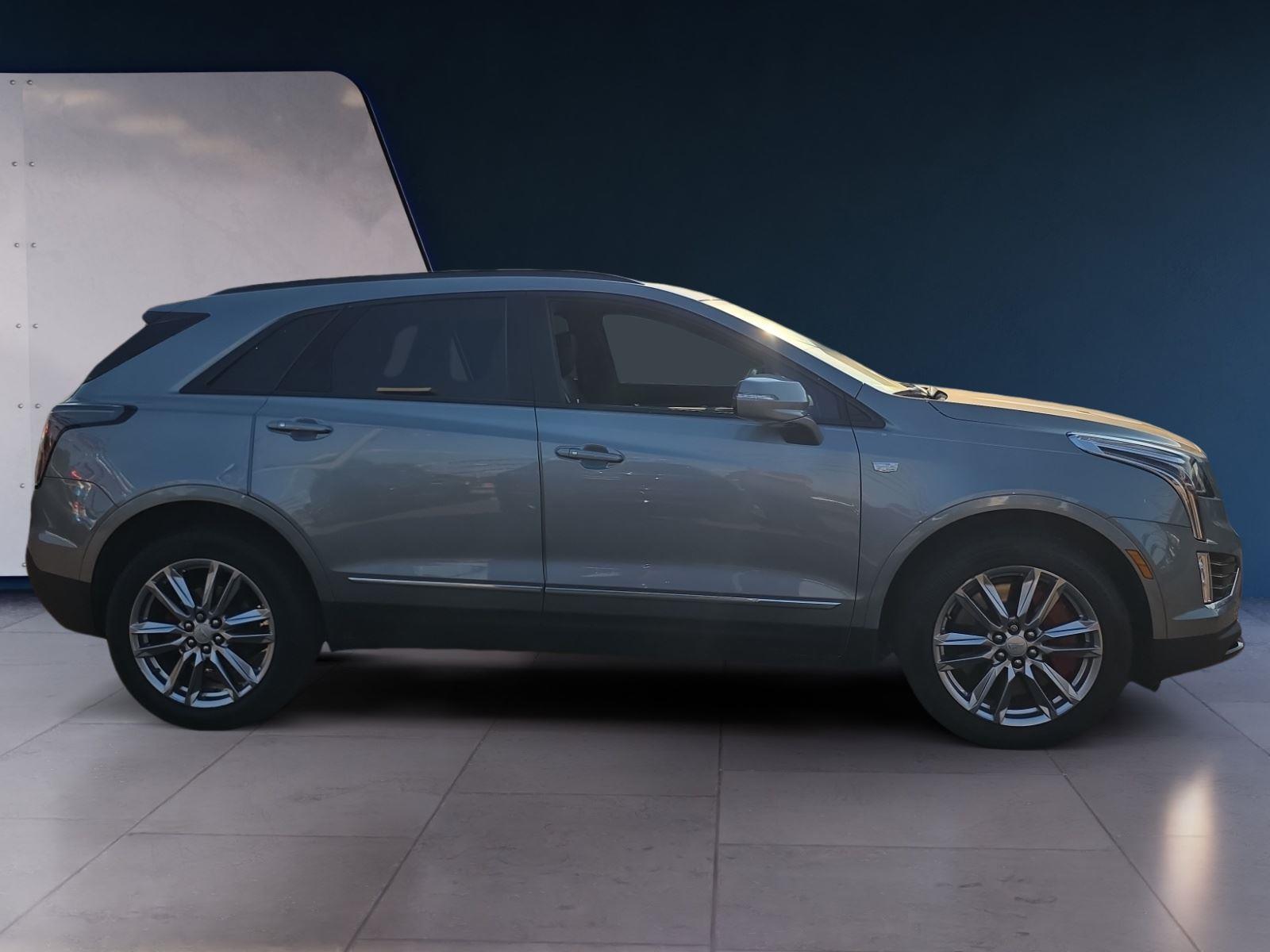 2023 Cadillac XT5 Sport photo 6