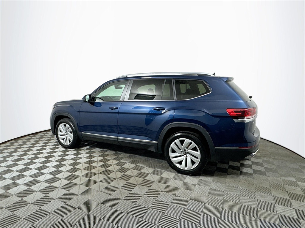 2021 Volkswagen Atlas SEL photo 12