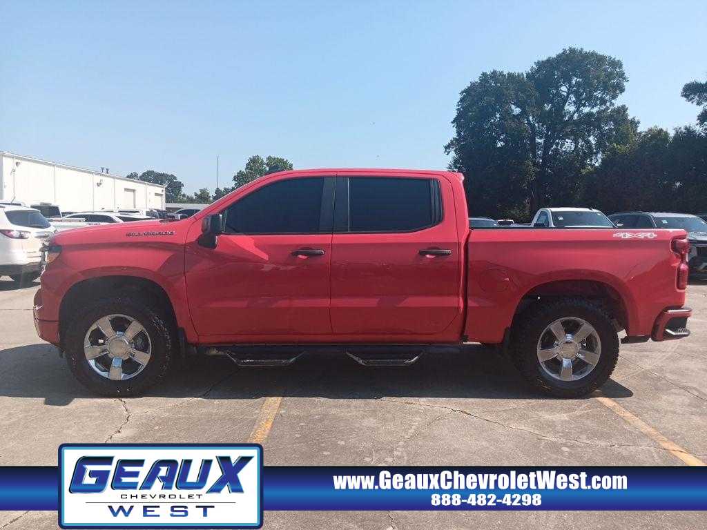 2022 Chevrolet Silverado 1500 Custom photo 4