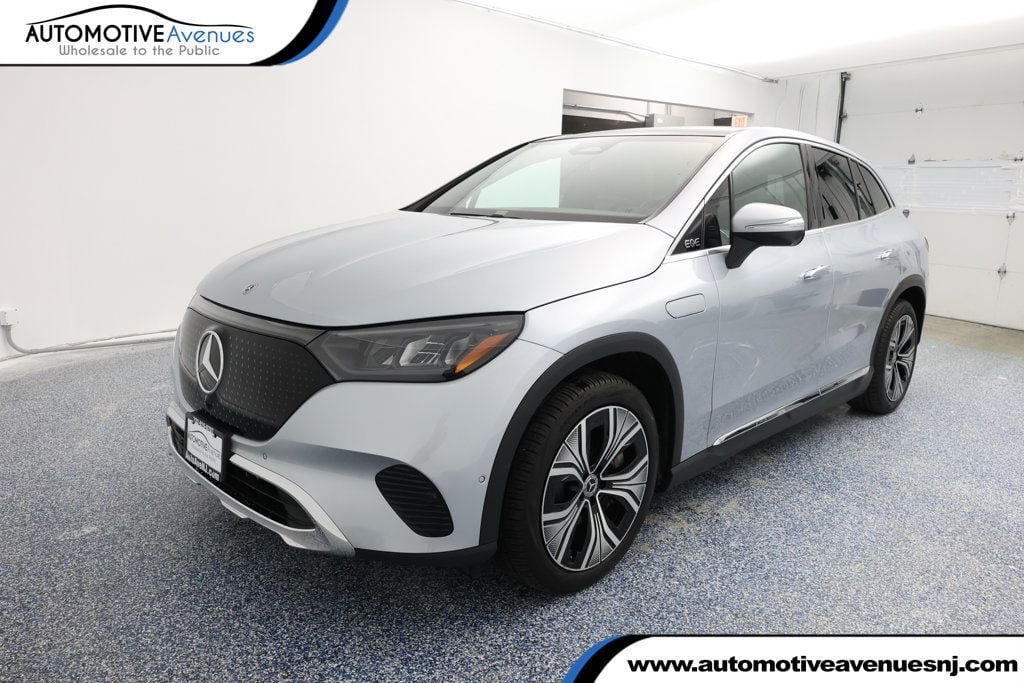 2023 Mercedes-Benz EQE SUV Base