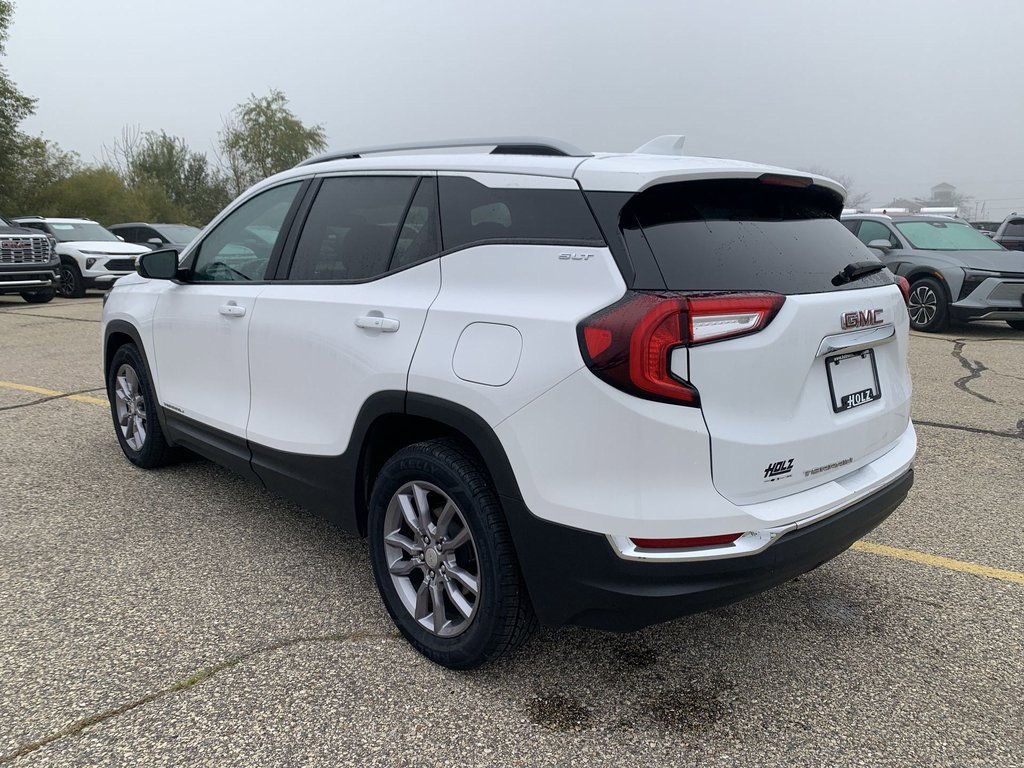 2024 Gmc Terrain SLT photo 4