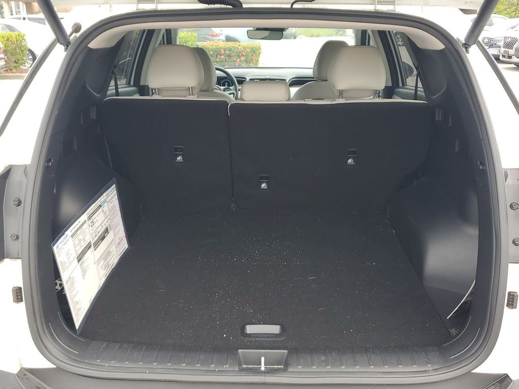 2024 Hyundai Tucson SEL Convenience photo 18