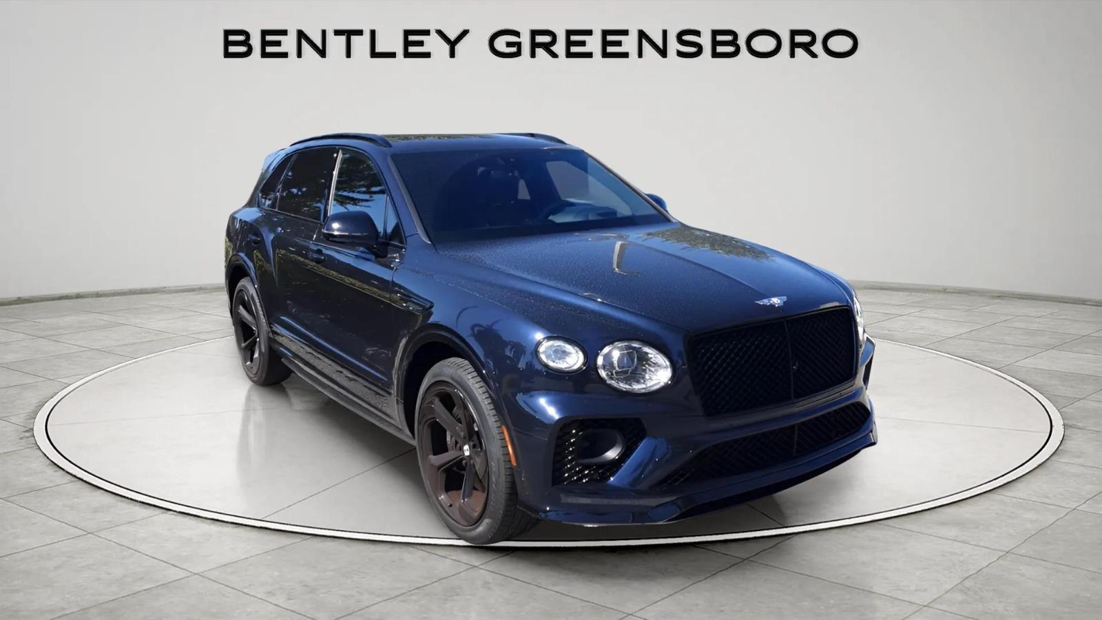 2022 Bentley Bentayga V8 photo 3