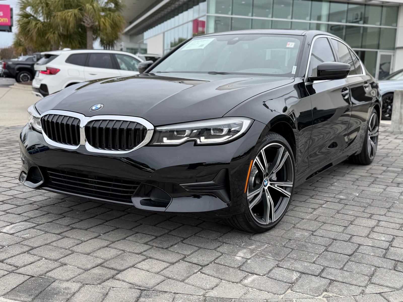 2021 BMW 3 Series 330i's photo