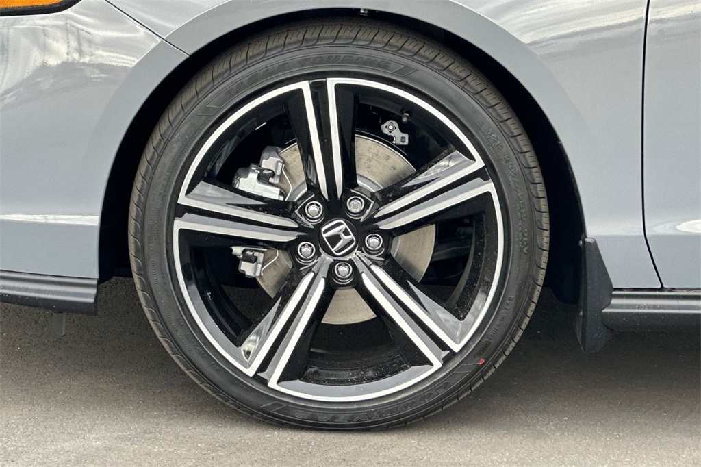 2025 Honda Accord Hybrid Sport photo 25