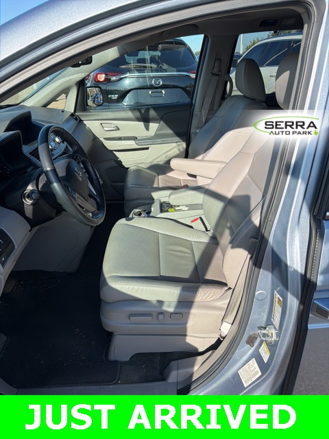 2013 Honda Odyssey EX-L photo 5