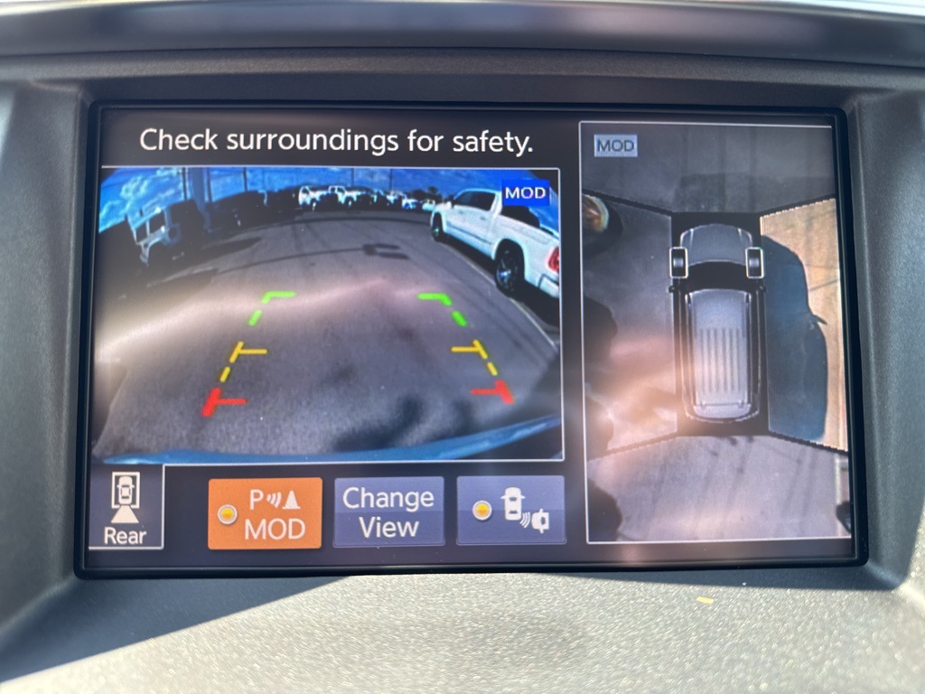 2019 Nissan Armada SL photo 39