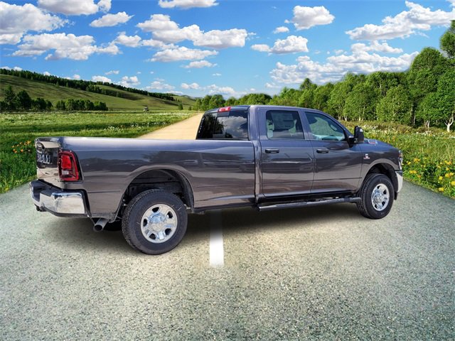 2025 Ram 2500 Tradesman photo 3