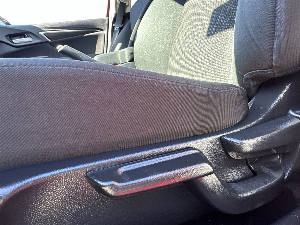 2017 Honda Fit LX photo 20