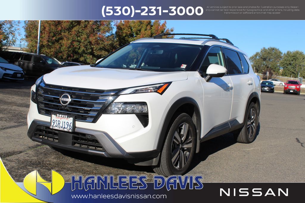 2024 Nissan Rogue SL photo 2