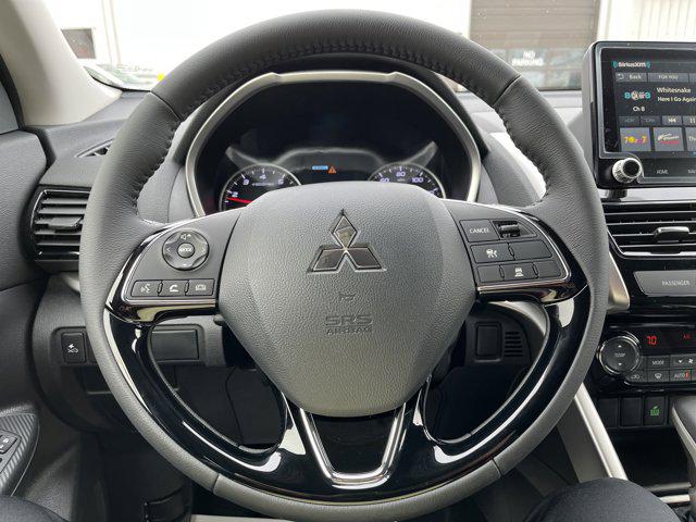 2025 Mitsubishi Eclipse Cross SE photo 8