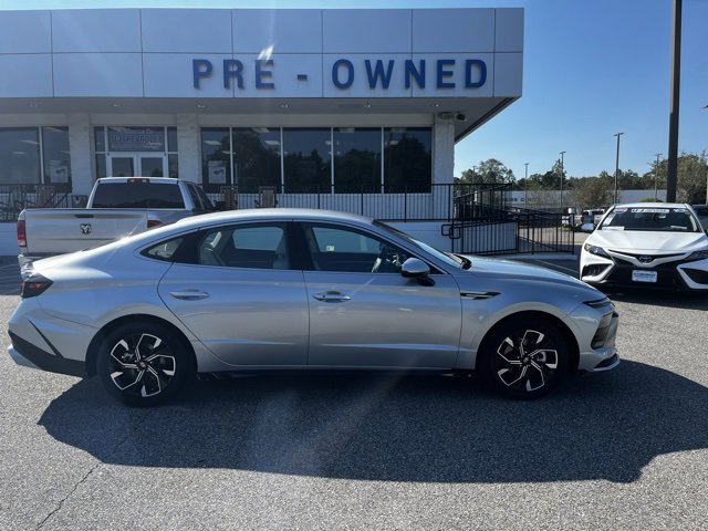 2024 Hyundai Sonata SEL photo 3