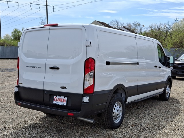 2025 Ford Transit Cargo Van photo 3