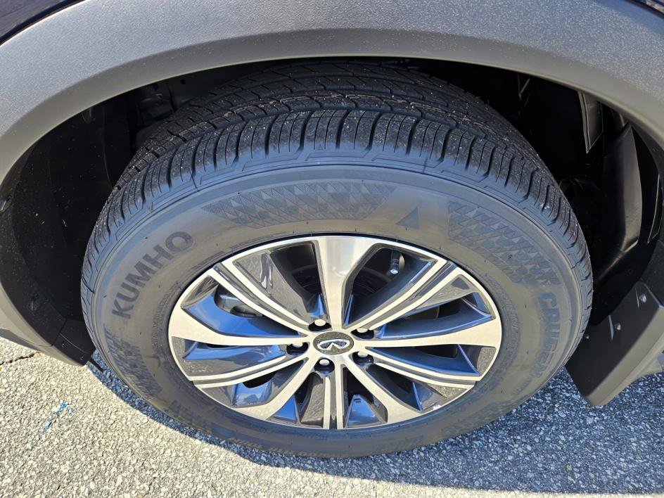 2025 Infiniti QX60 Pure photo 18