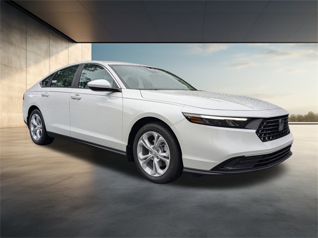 2025 Honda Accord LX photo 2