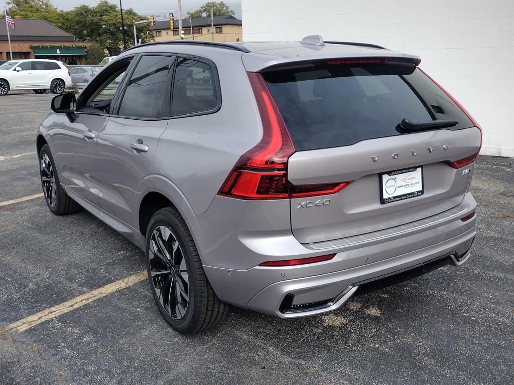 2026 VOLVO XC60 - Image 5