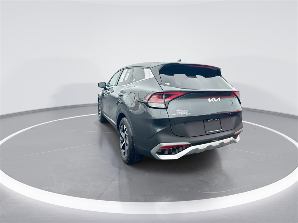 2024 Kia Sportage EX photo 6