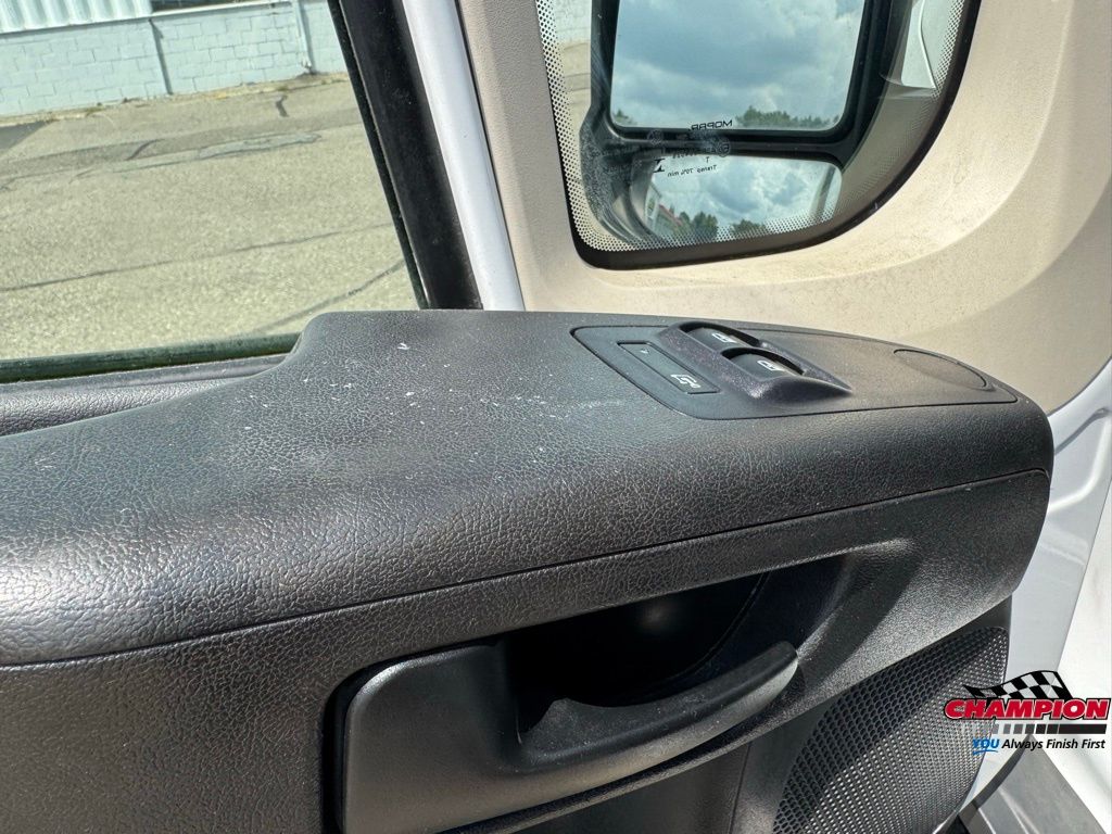 2014 Ram ProMaster 1500 Cargo Van photo 8