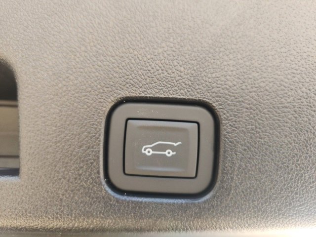 2025 Gmc Acadia Denali photo 7