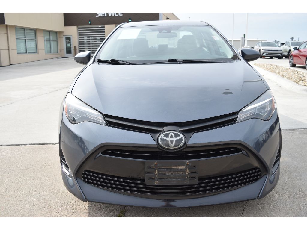 2019 Toyota Corolla LE photo 8