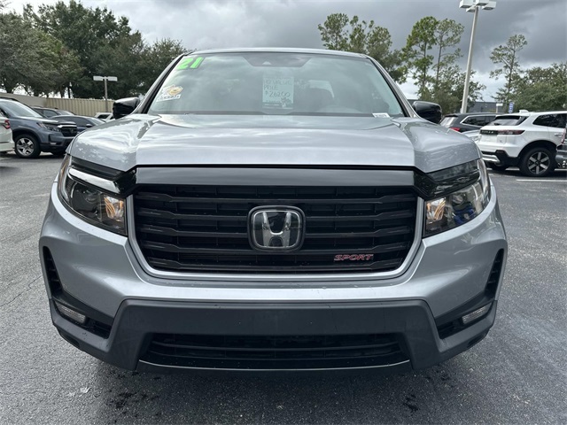 2021 Honda Ridgeline Sport photo 2