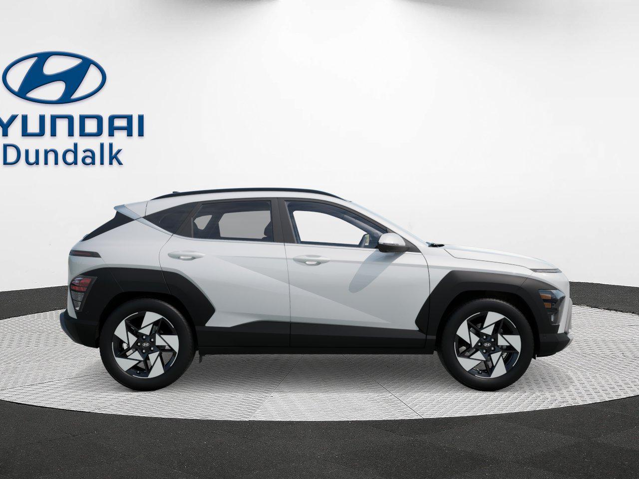 2026 Hyundai Kona SEL photo 7