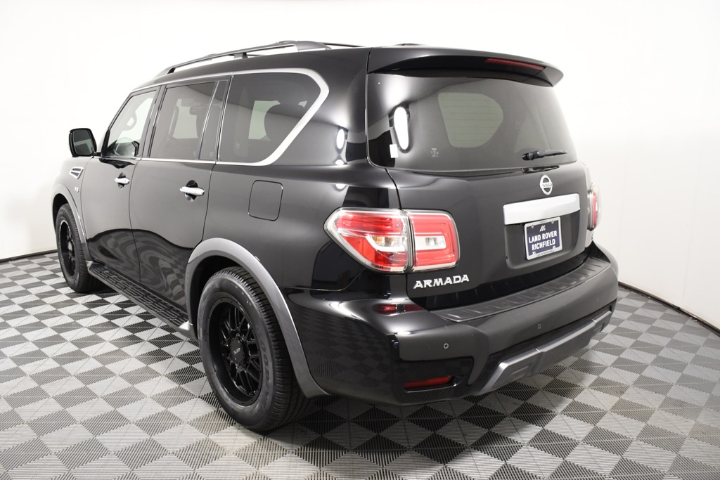 2020 Nissan Armada SL photo 4