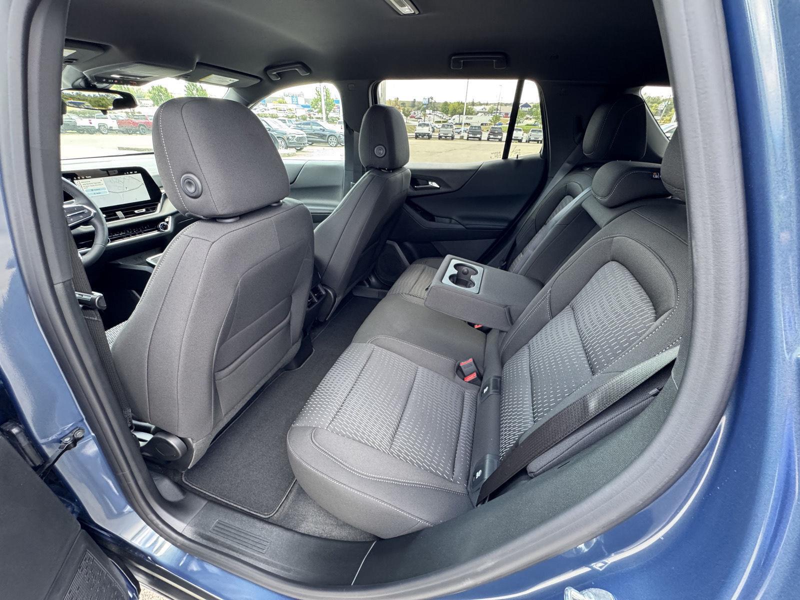 2026 Chevrolet Equinox LT photo 26