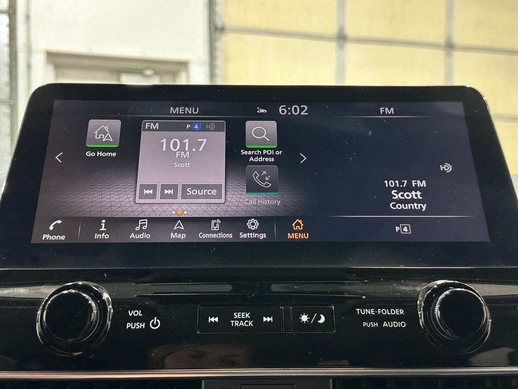 2023 Nissan Armada SV photo 17