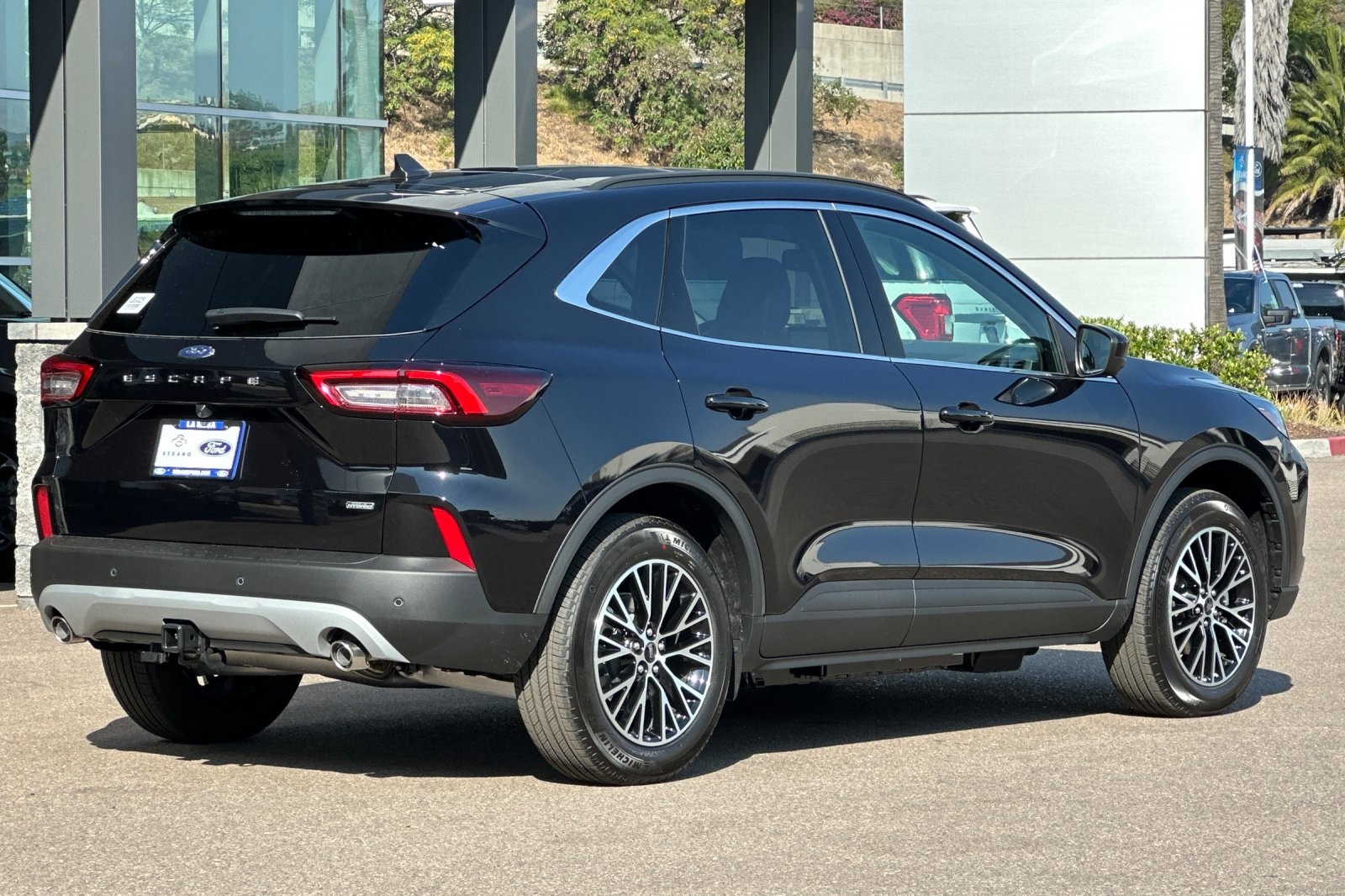2025 Ford Escape Plug-In Hybrid Base photo 3