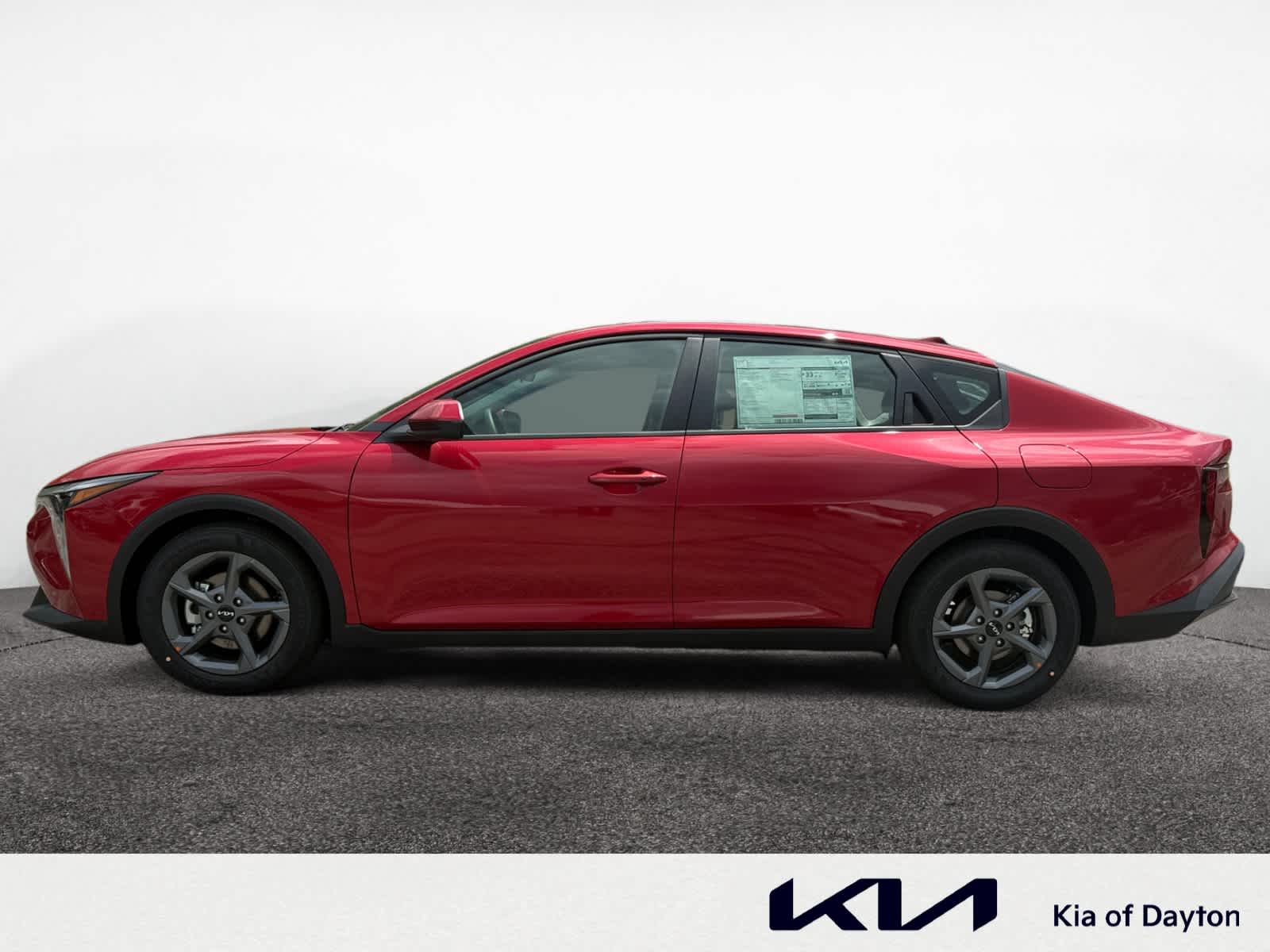 2025 Kia K4 LXS photo 2
