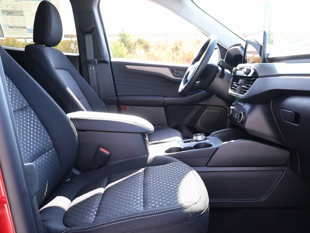 2025 Ford Escape Active photo 8