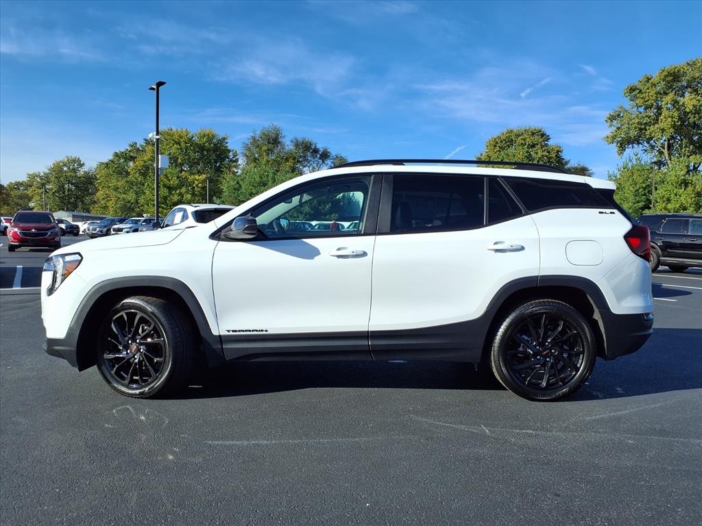 2024 Gmc Terrain SLE photo 4