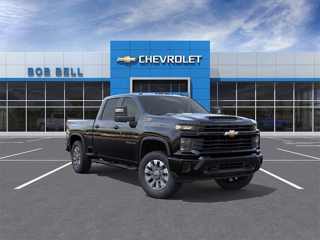 2026 Chevrolet Silverado HD Custom's photo