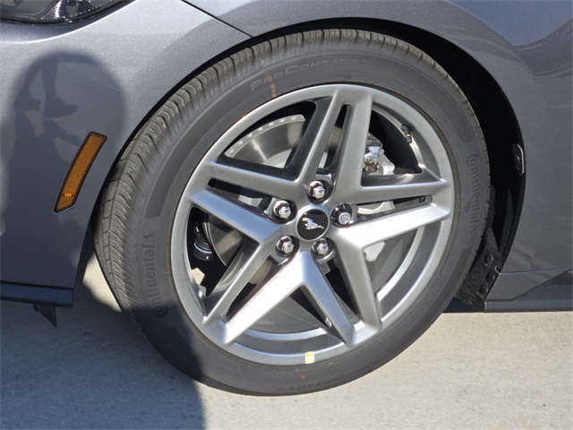 2025 Ford Mustang EcoBoost Premium Convertible photo 5
