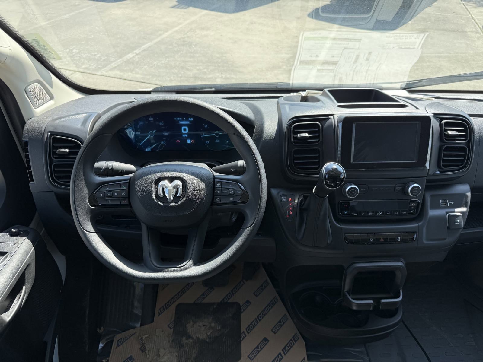 2025 Ram ProMaster 2500 photo 8